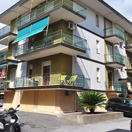 Apartmán Viale Repubblica 329 1 Pietra Ligure Exteriér fotografie
